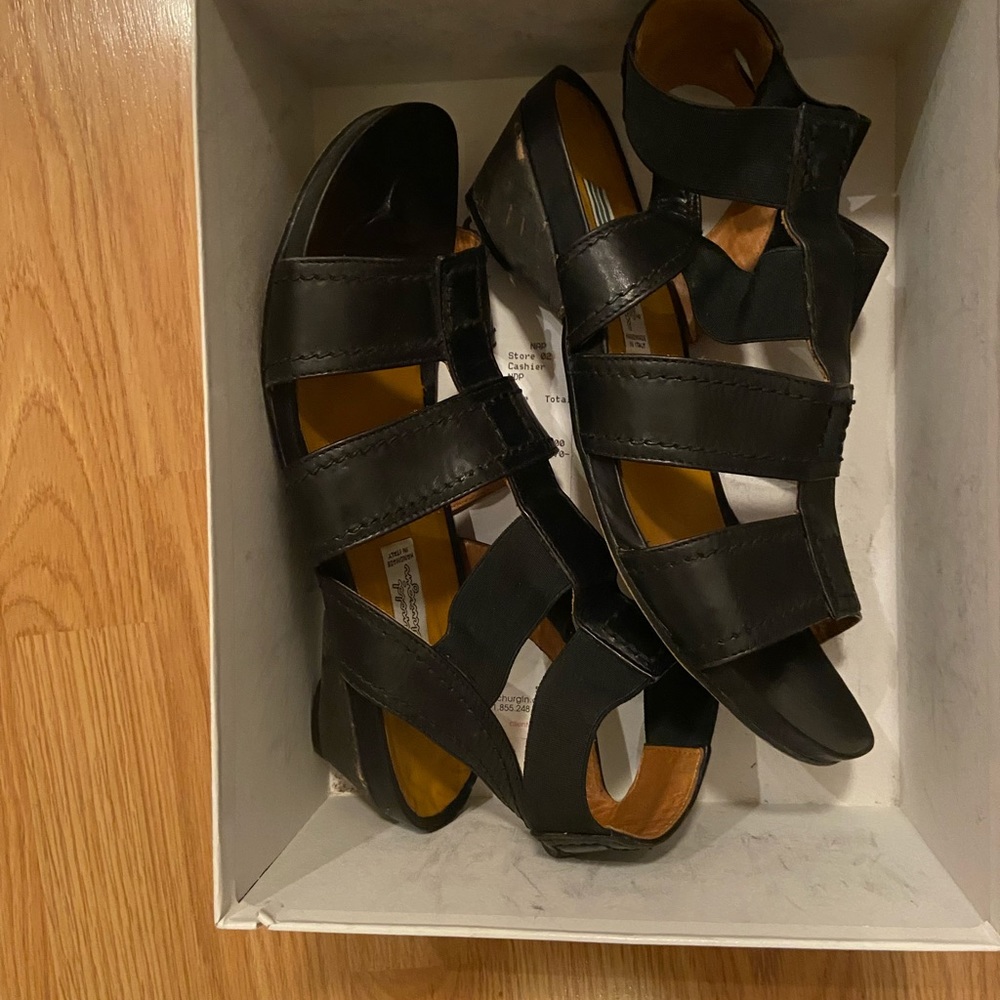 Semi-wedge Italian leather sandals